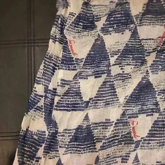 "FREE PEOPLE Linen TOTE BAG White/Navy/Pink 15.5"" w 14"" h 15.5"" strap drop NW - Picture 3 of 4